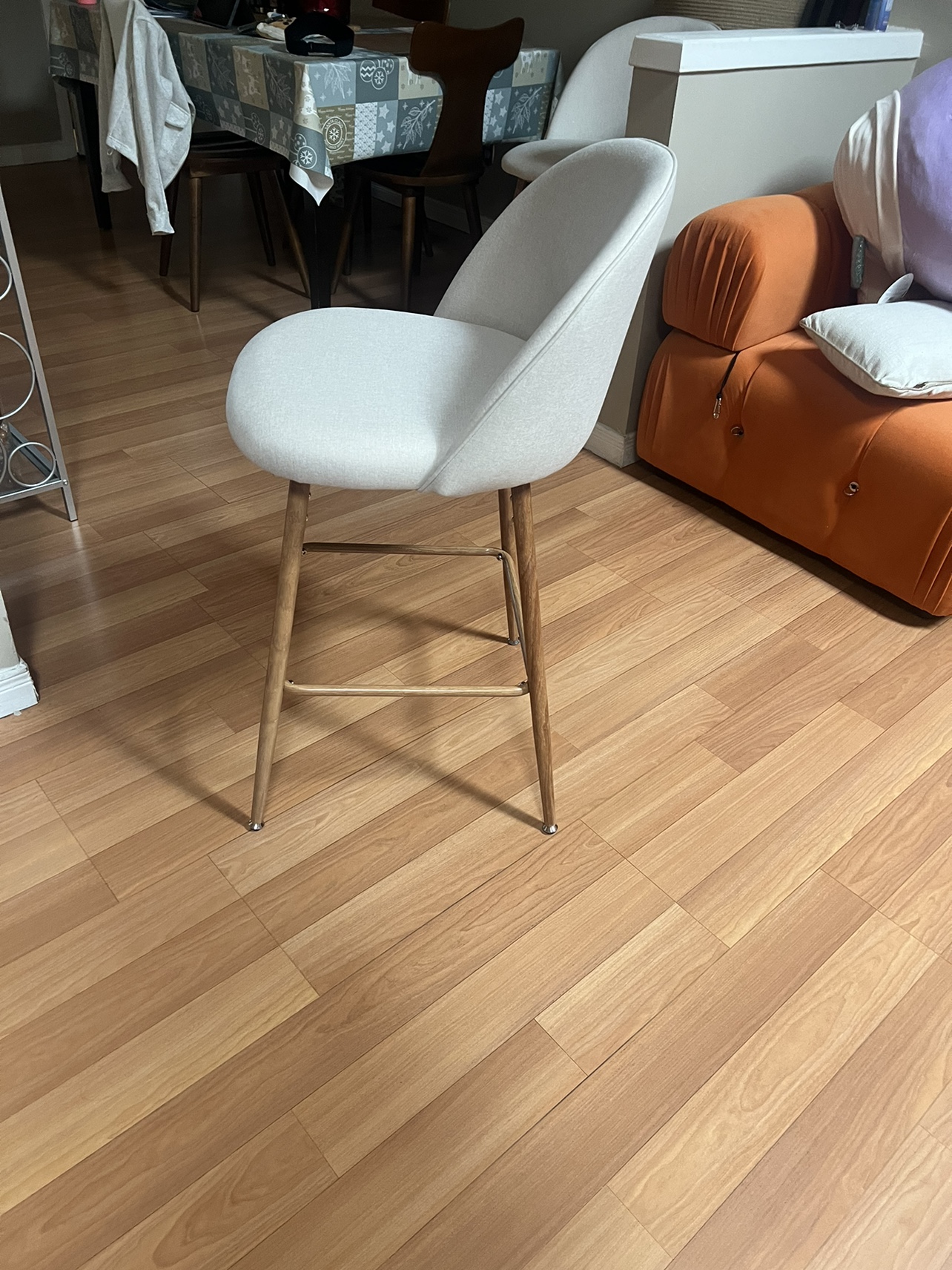 Bar Stool image indicator(4)