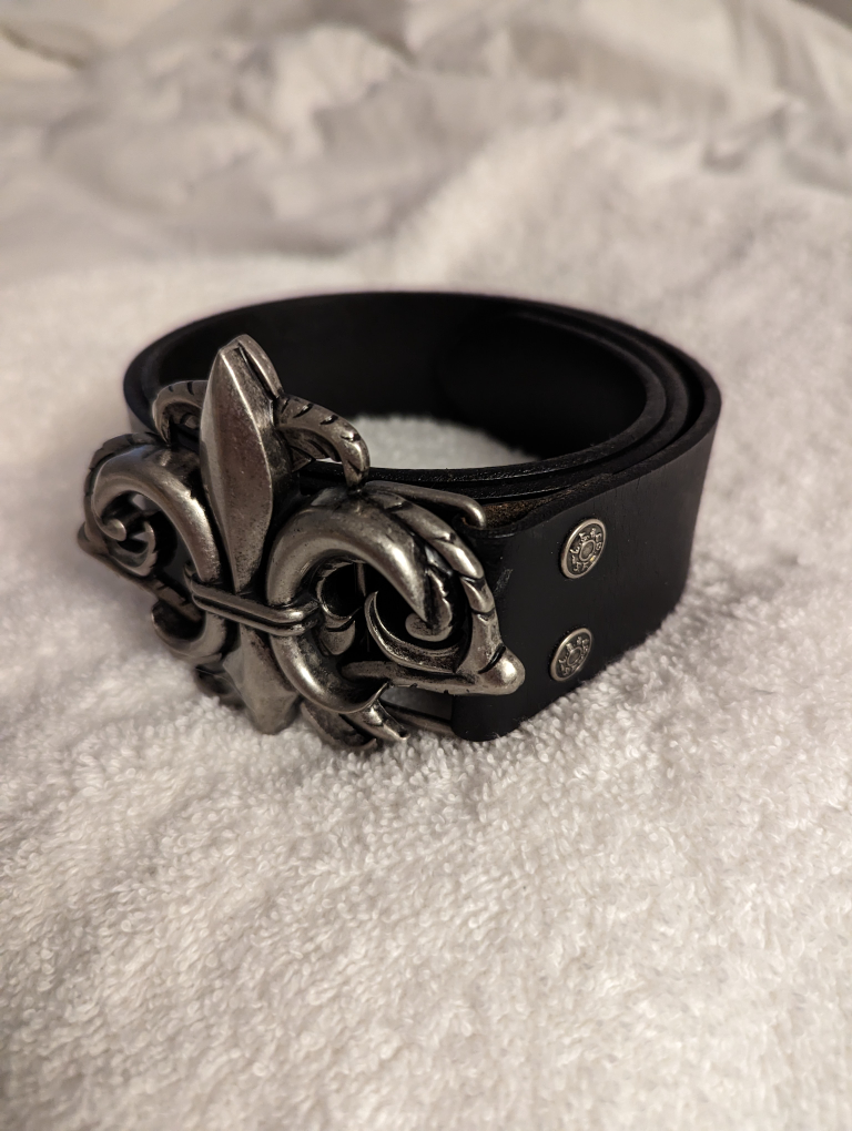 LEVI'S Black Leather Belt Buckle 32 - 28 waist image indicator(2)