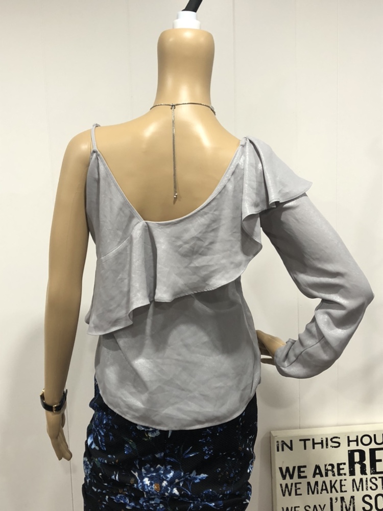 Guess. One shoulder dress. image indicator(6)