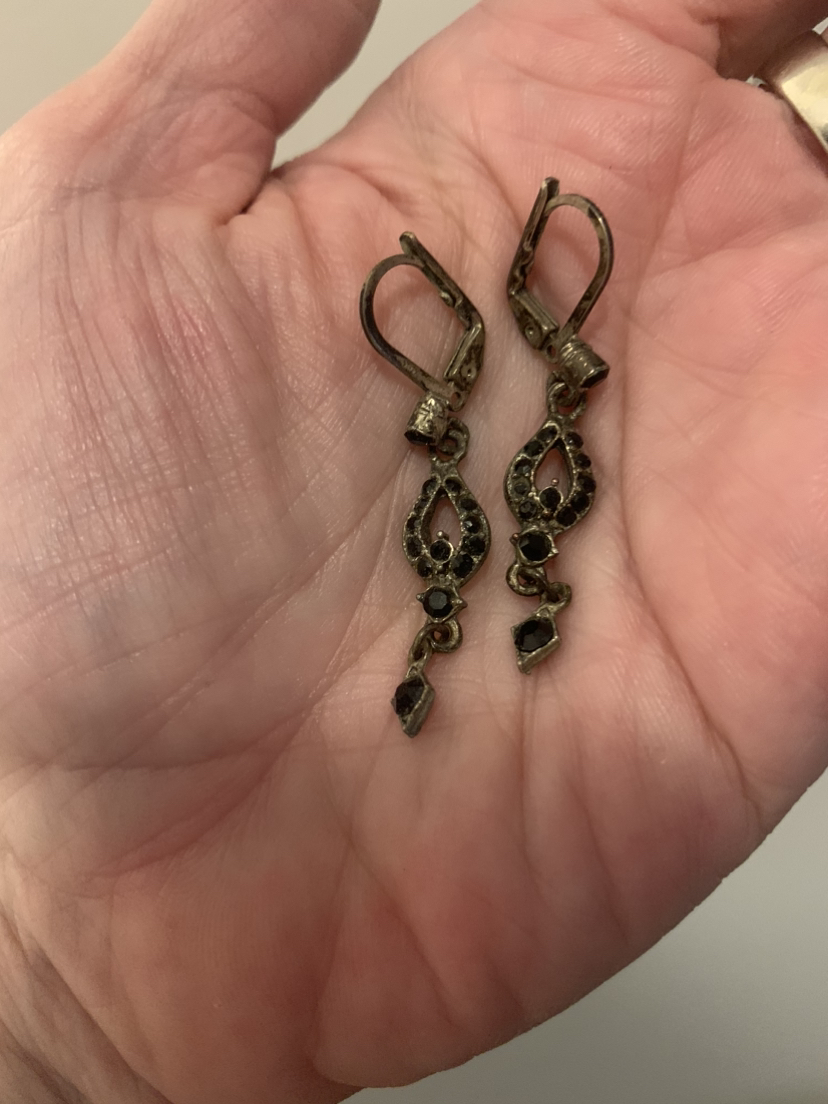 Earrings $3 each image indicator(2)