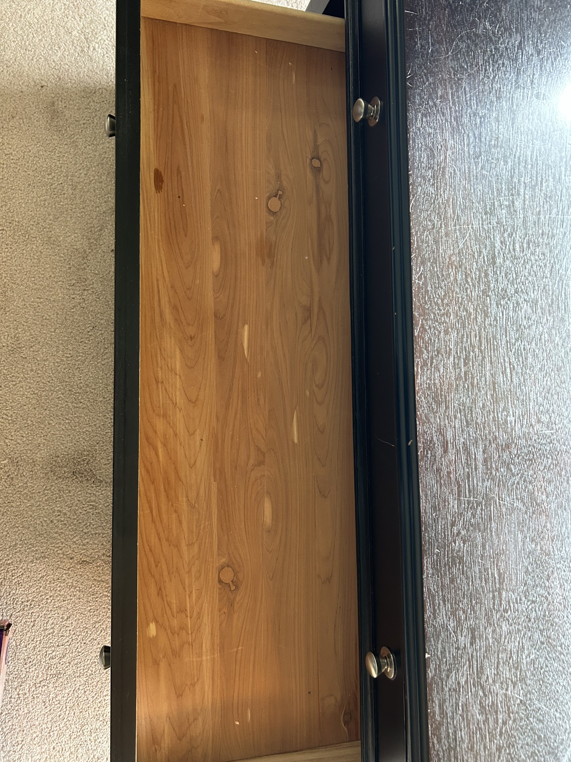 Coffee table solid wood with Cedar drawers. - photo 2