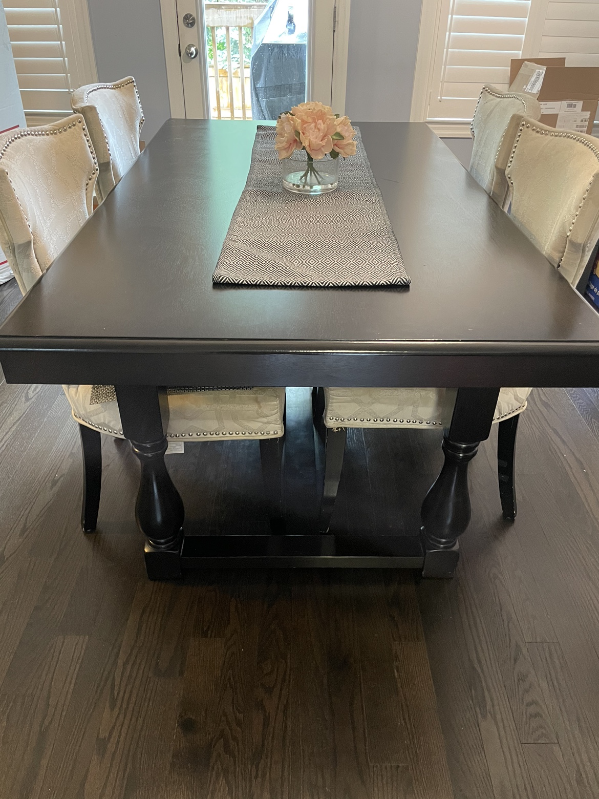 Moving Sale ASAP - Wood Dinning Table 4-6 Seat