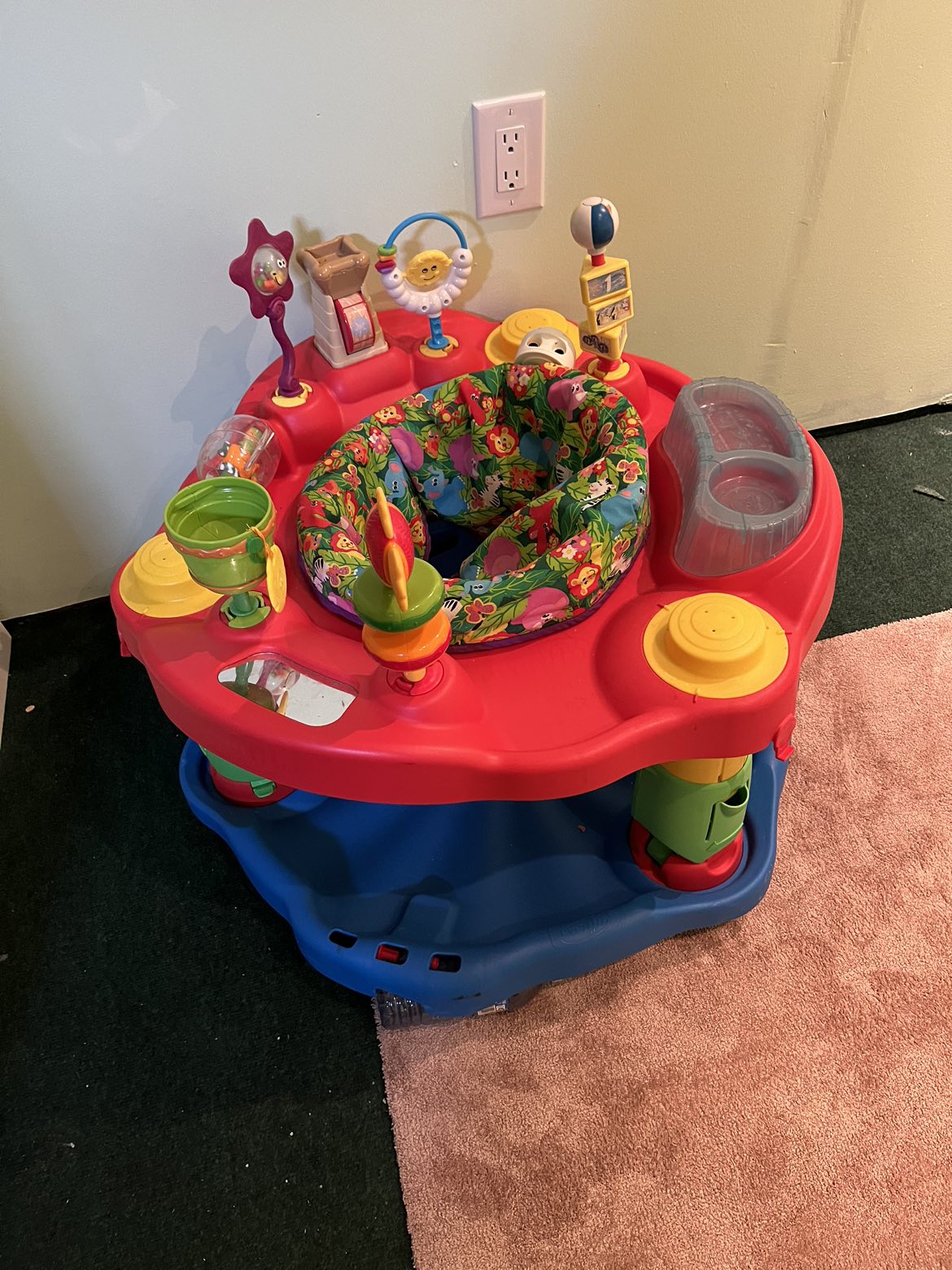 Baby play station