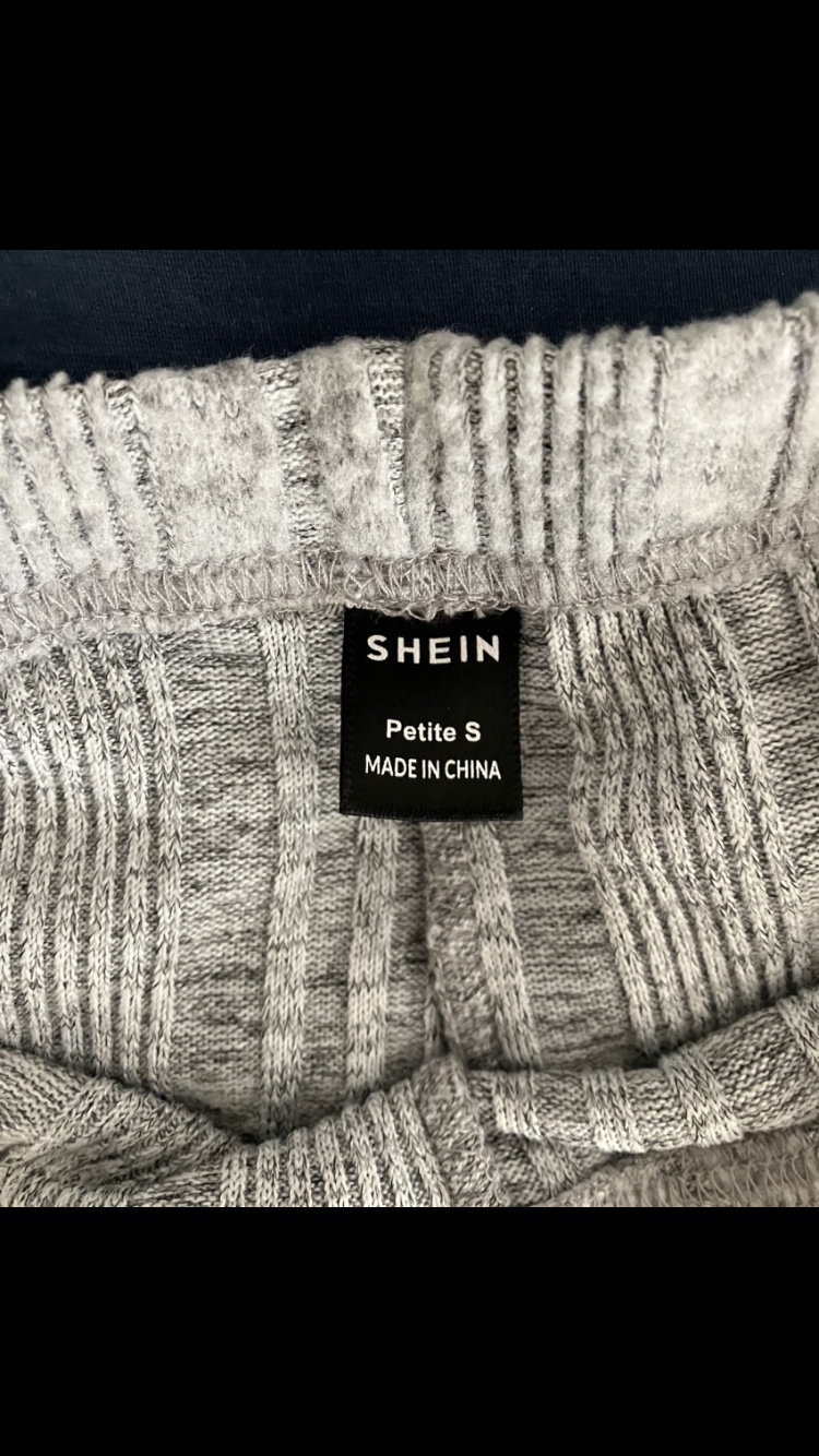 Shein PETITE Women’s Light Grey Split Hem Leggings Size S 🩶👖 image indicator(5)