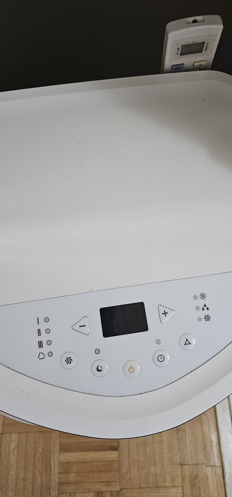 Gree Portable Air Conditioner / Dehumidifier/ Fan image indicator(3)