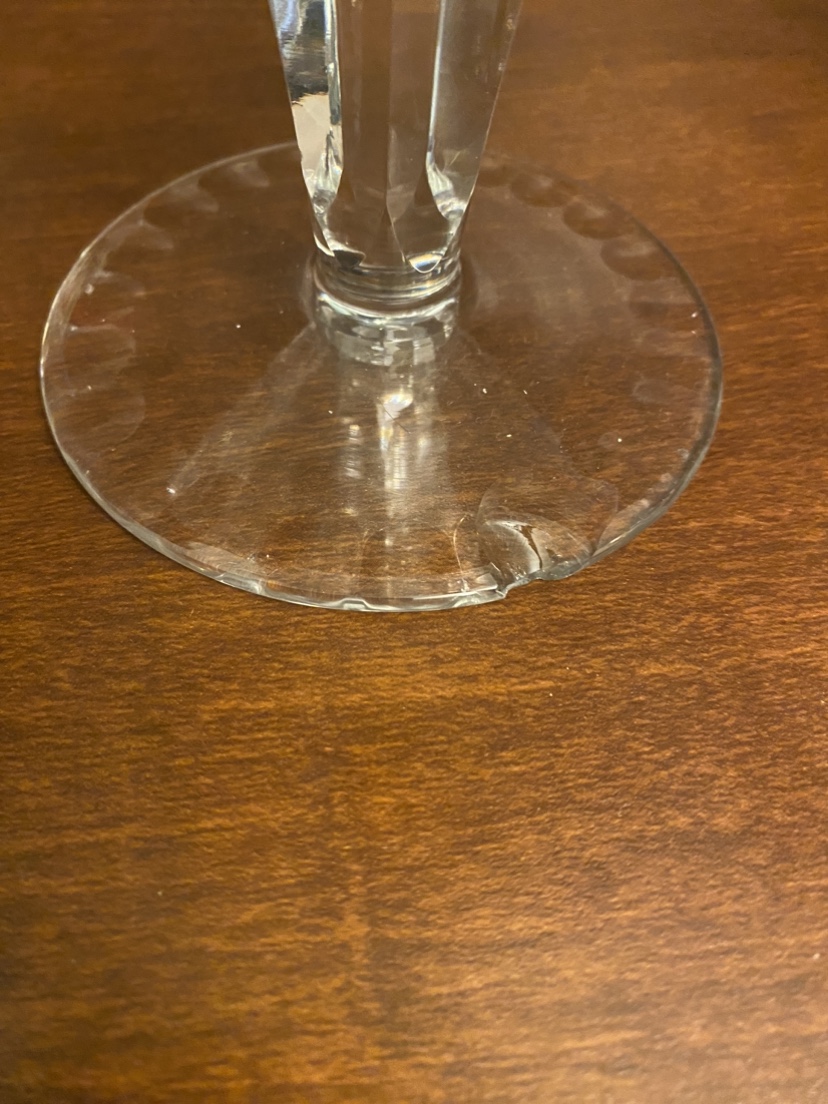 Vintage Crystal bowl & candy dish with lid image indicator(6)