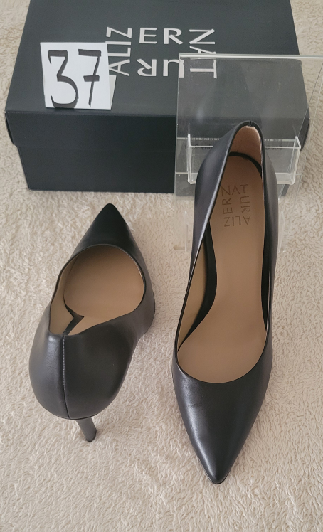 Naturalizer Women's Comfortable Heels image indicator(2)