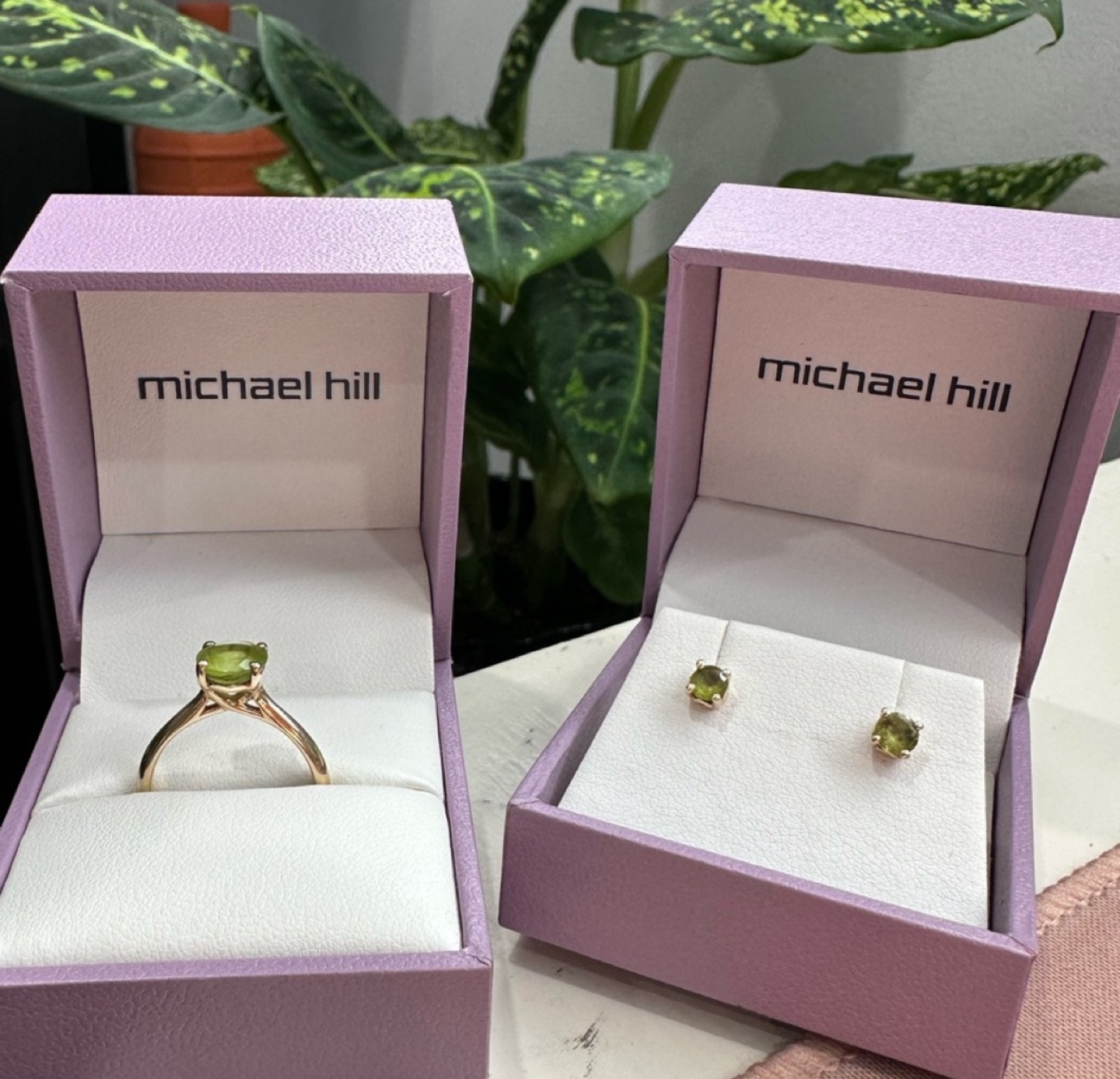 10K Yellow Gold-Mihael Hill Peridot Ring & Earrings Set thumbnail