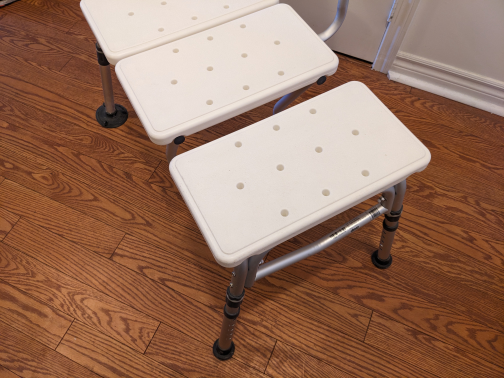 Splash Defense Transfer Bench w curtain Guard Protection image indicator(4)