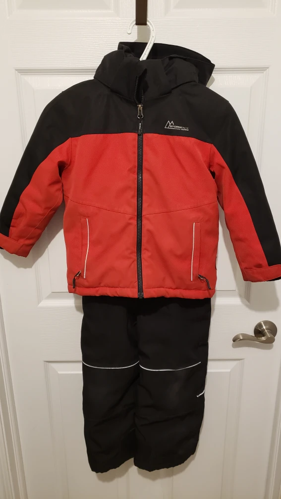 Stormpack Boys Snowsuit Size 5 thumbnail