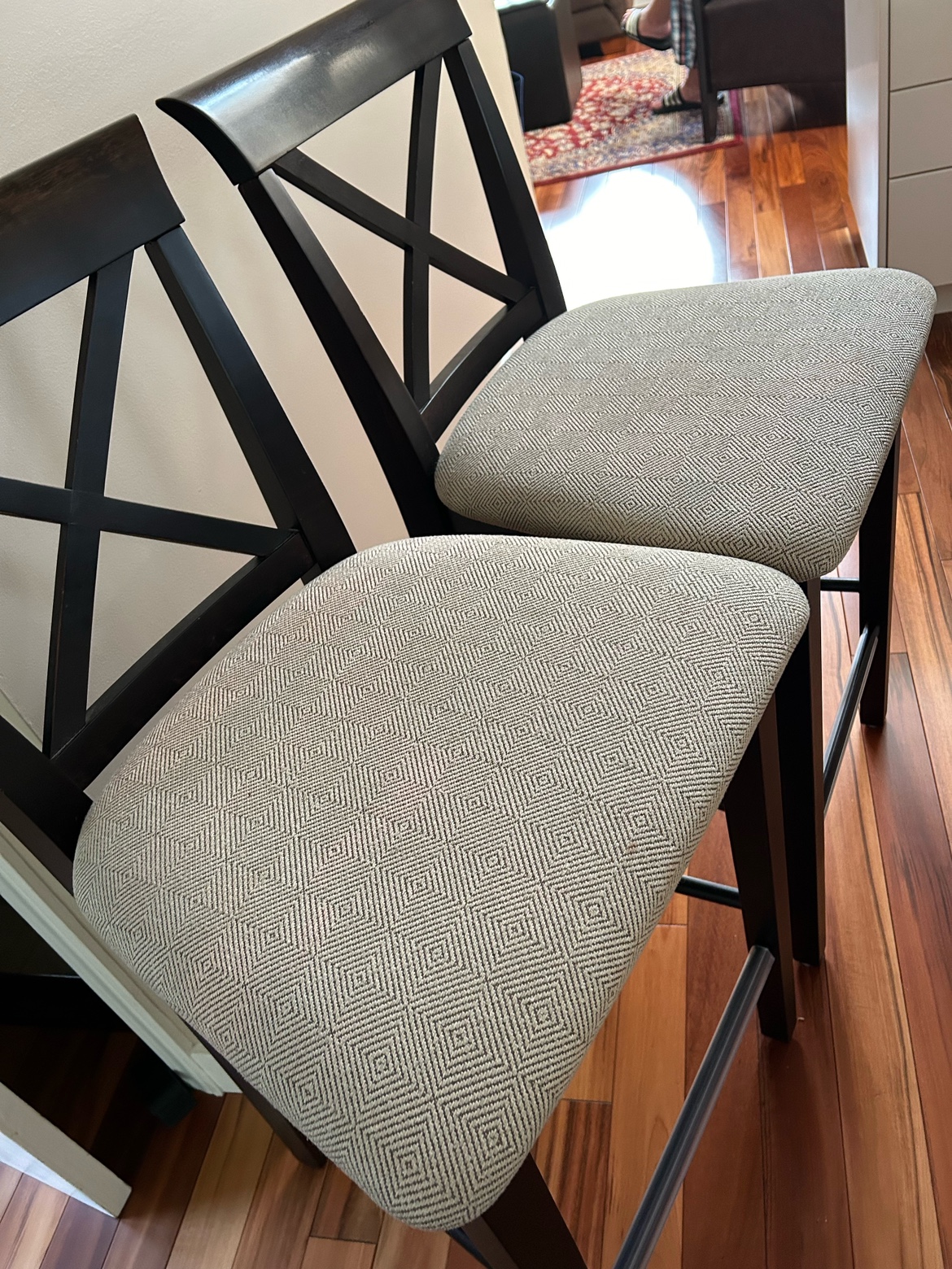 Island/Bar Stools