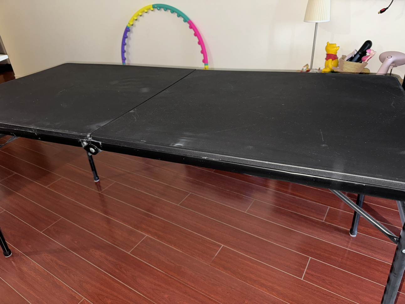 5ft(1.52m) Resin folding table PICK UP ONLY