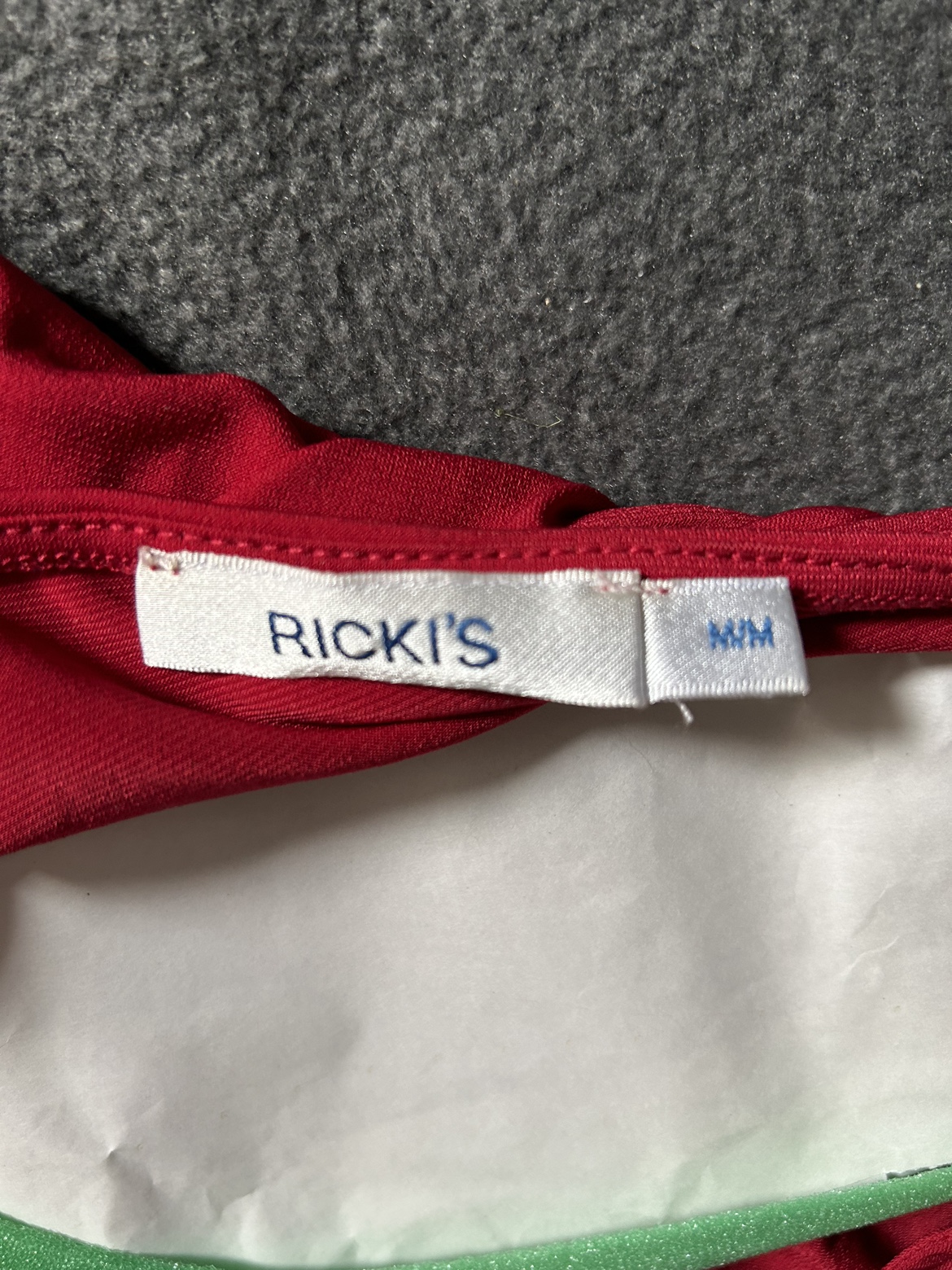 Women’s cross over top- medium image indicator(3)