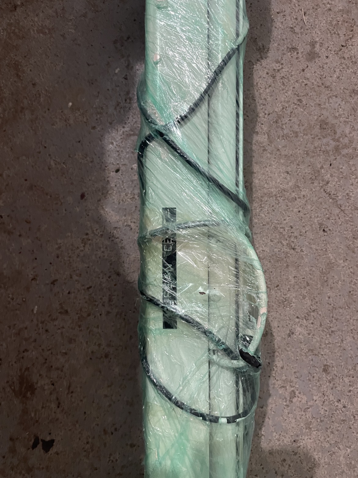 Free Projector Screen - photo 2