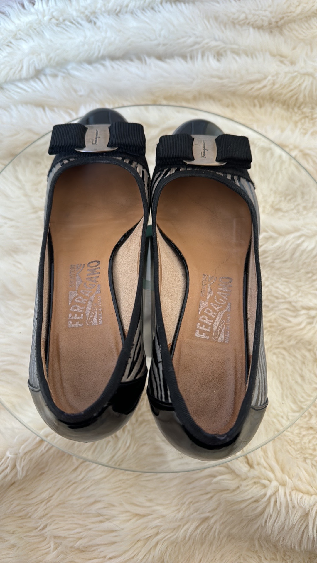 Salvatore Ferragamo Bow Block Heel Pumps - photo 4
