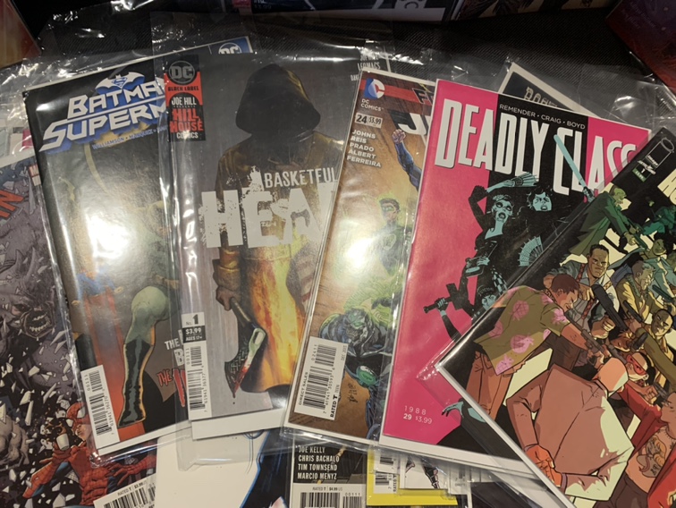 Comic Books Collectors X 45 image indicator(7)