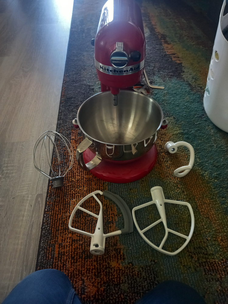 red kitchaid stand mixer - photo 2