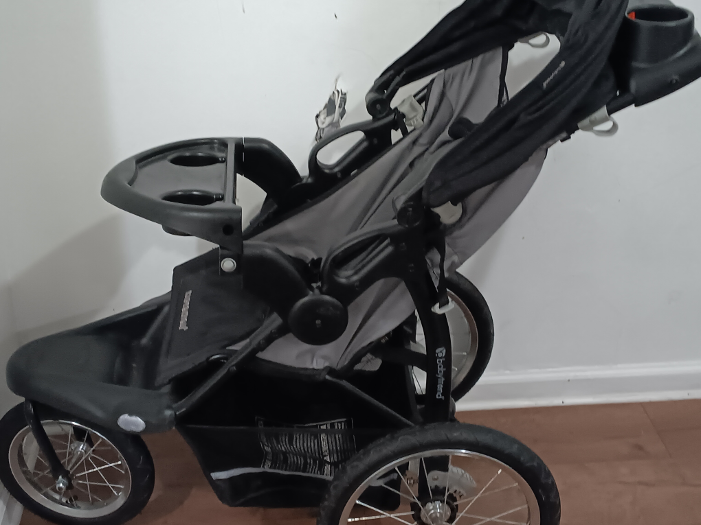 babytrend 3 wheels stroller