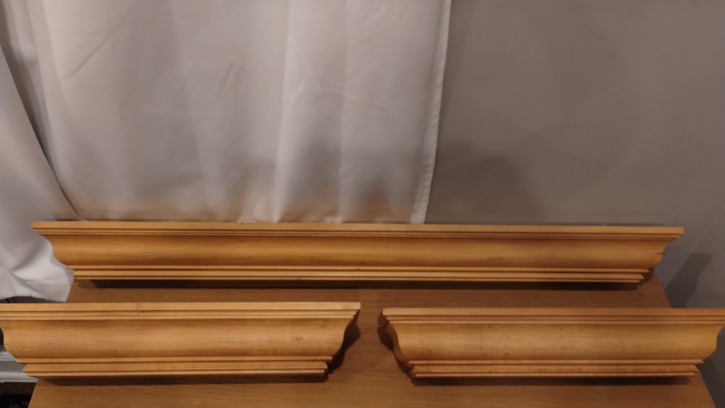 pottery barn shelves - photo 3
