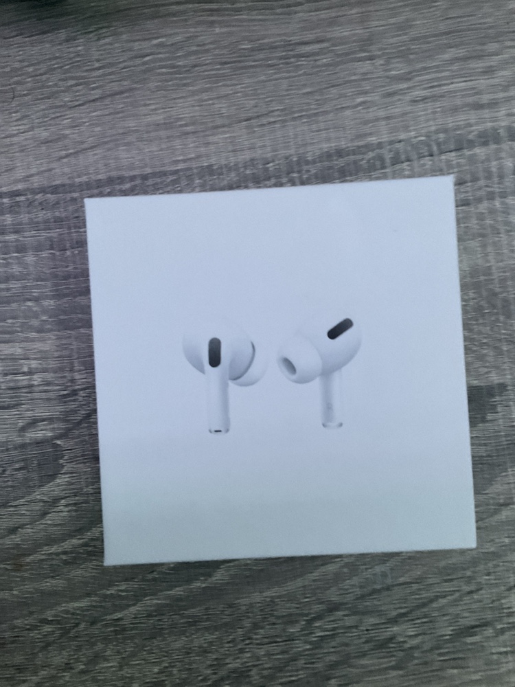 Airpod pro 1st gen new - negotiable