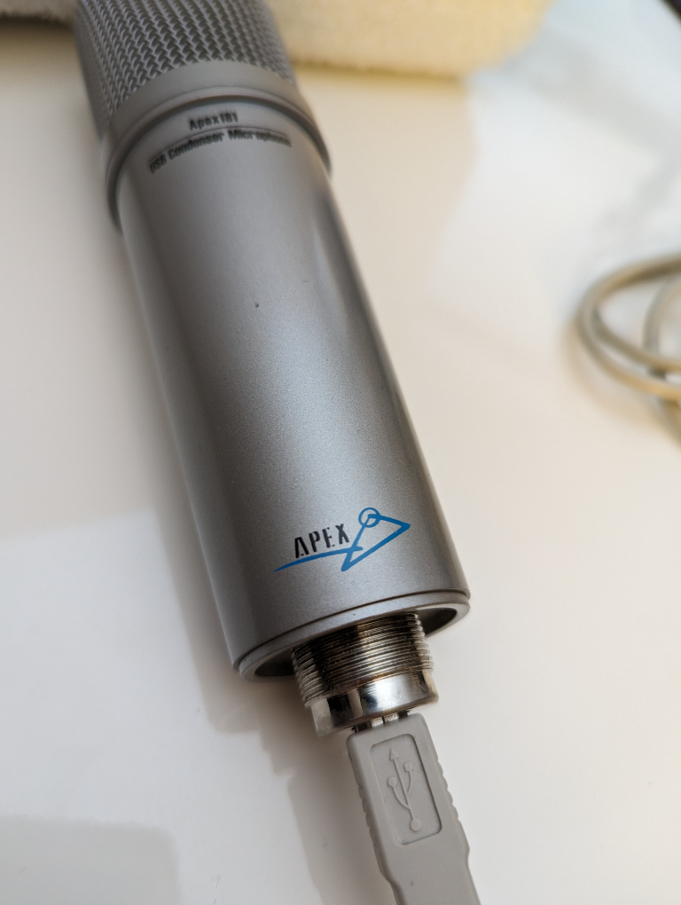 Apex 181 USB Condenser Microphone image indicator(2)