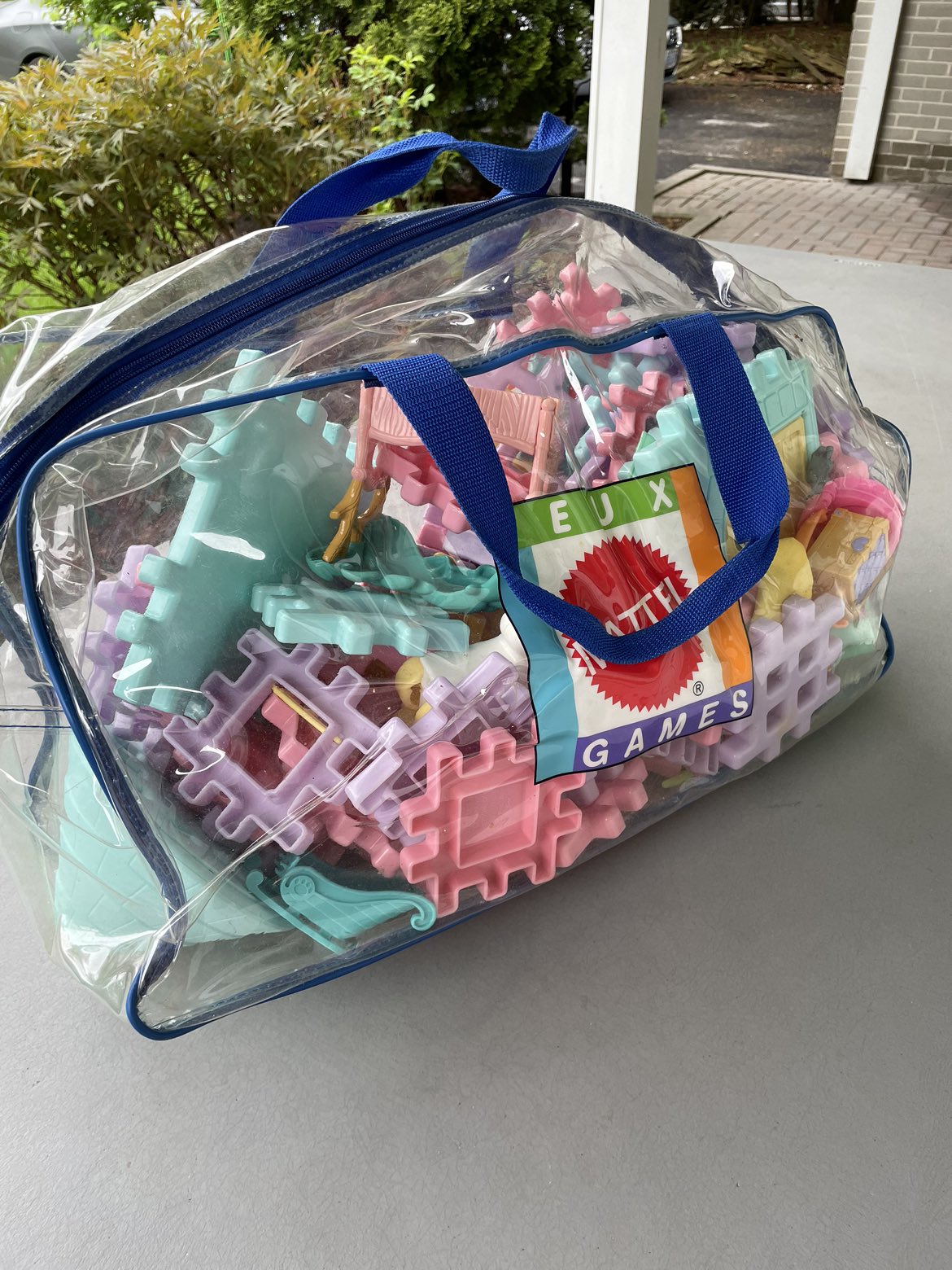 Bag of Mattel games thumbnail