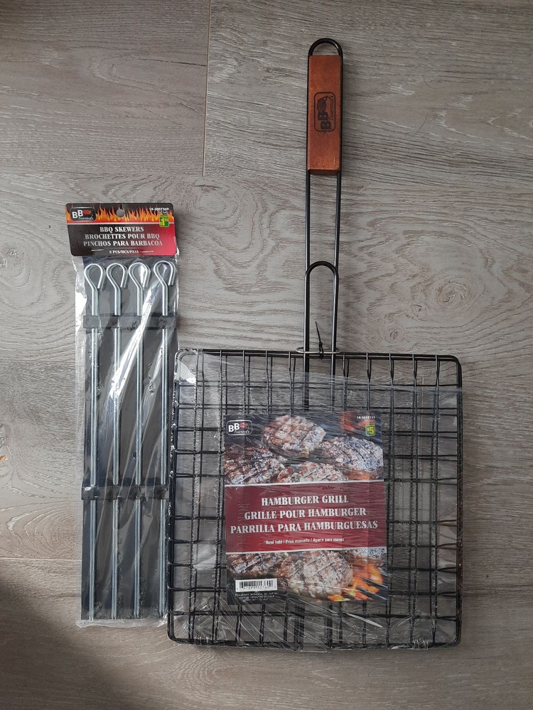 Unopened bbq grill and 8 skewers thumbnail