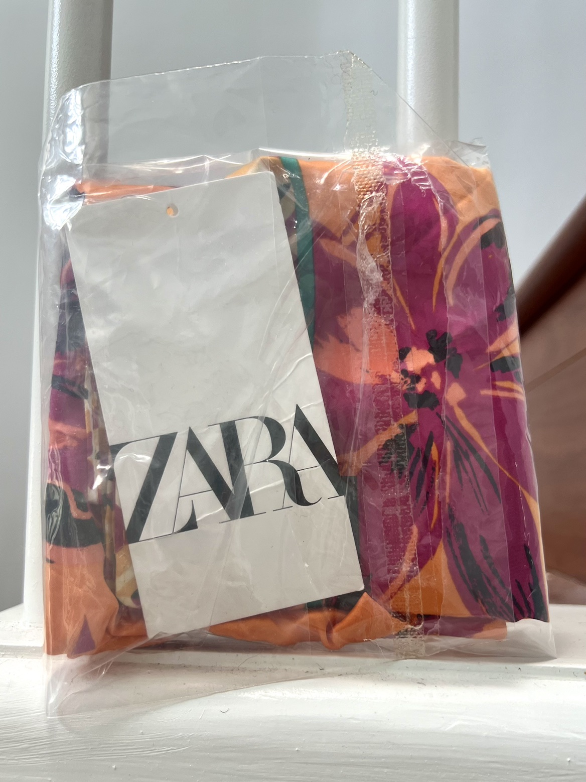 NEW ZARA Square Floral Scarf - photo 3