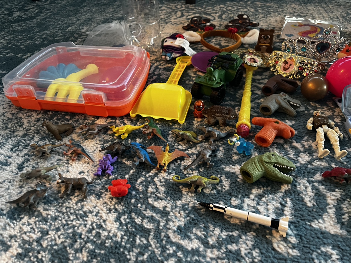 Random toys - photo 2