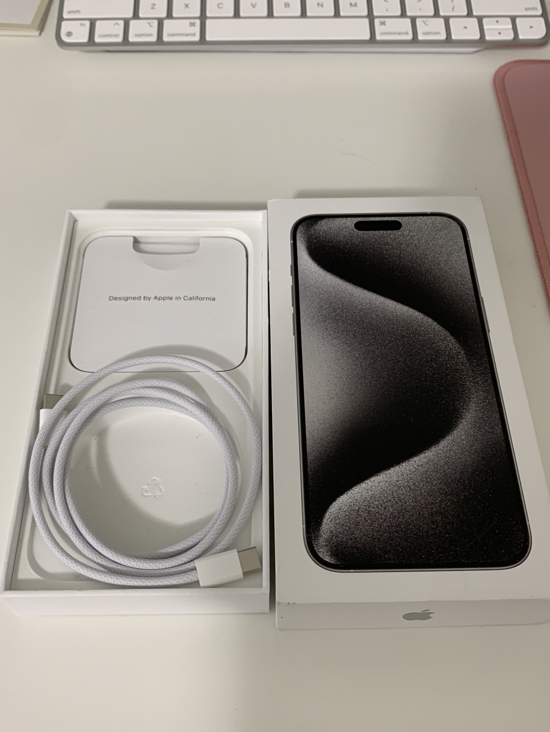 iPhone 15 Pro Max (Excellent Condition) - photo 5