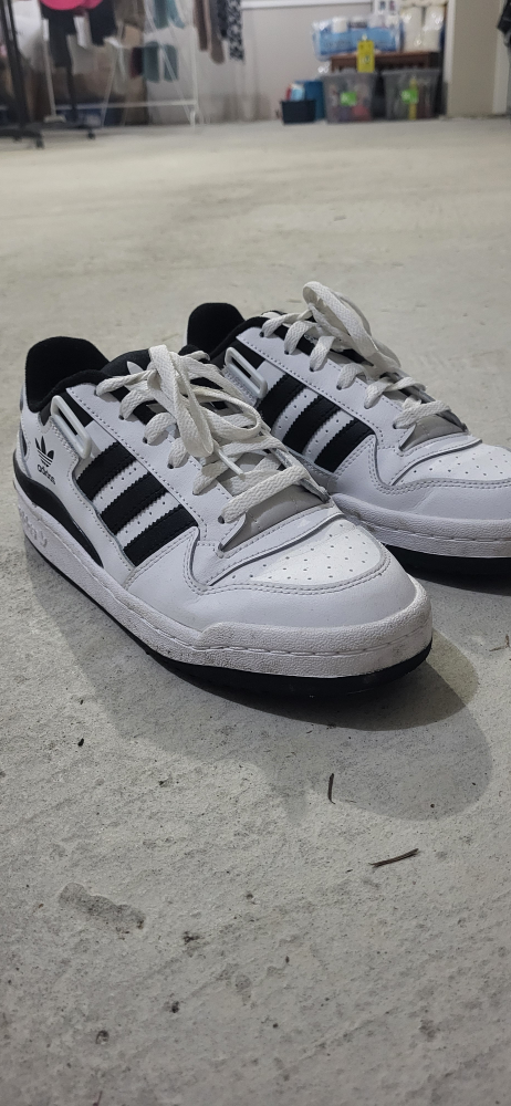 Adidas Shoes for men size 8