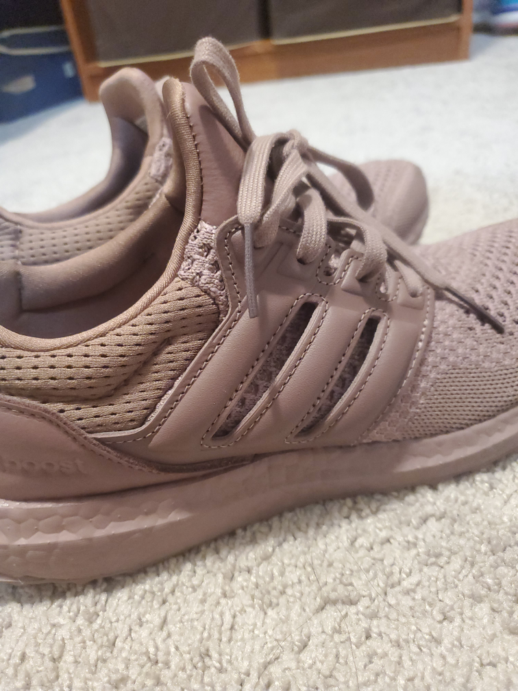 ADIDAS Ultraboost 1.0 W Size 8-US - photo 4