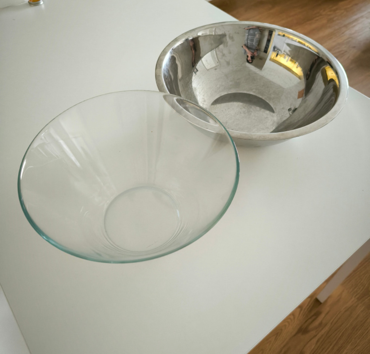 Kitchen Mixing Bowls (2) thumbnail