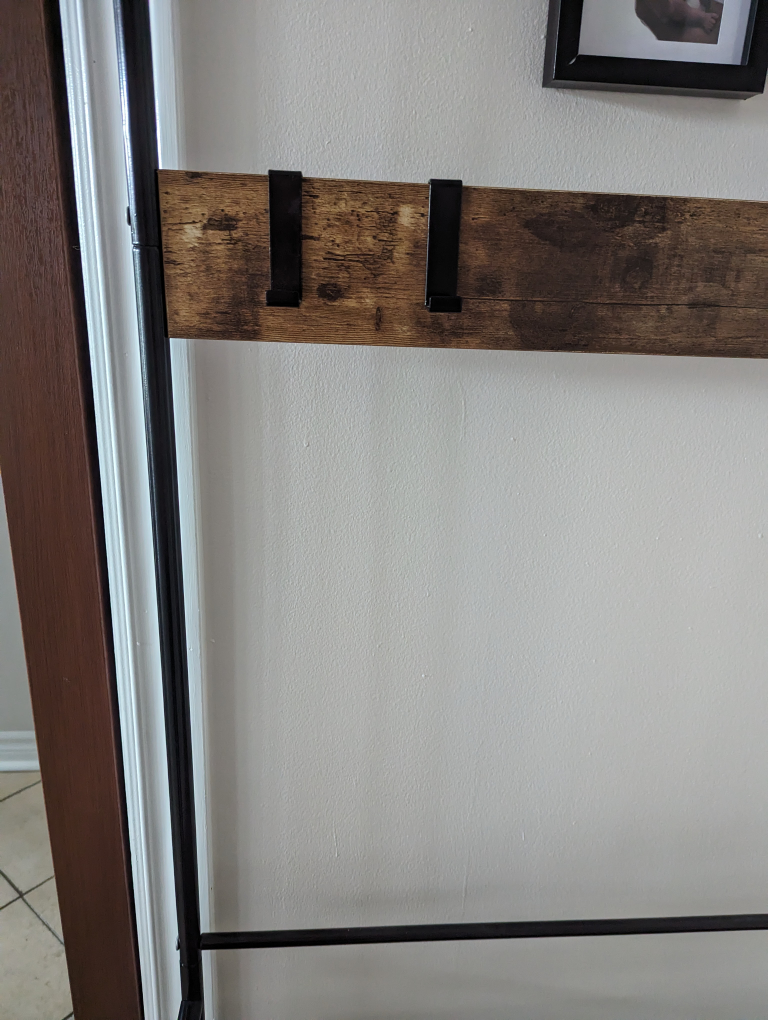 Hall tree with moving hooks and shoe rack image indicator(2)