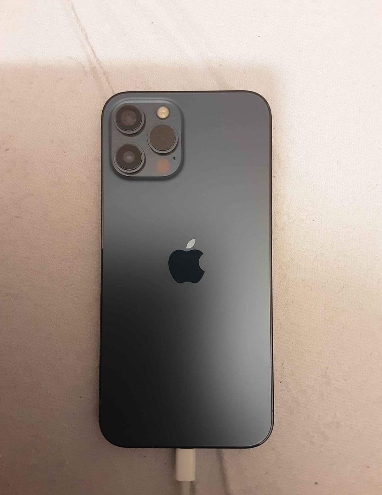 iPhone 12 Pro MAx - photo 4