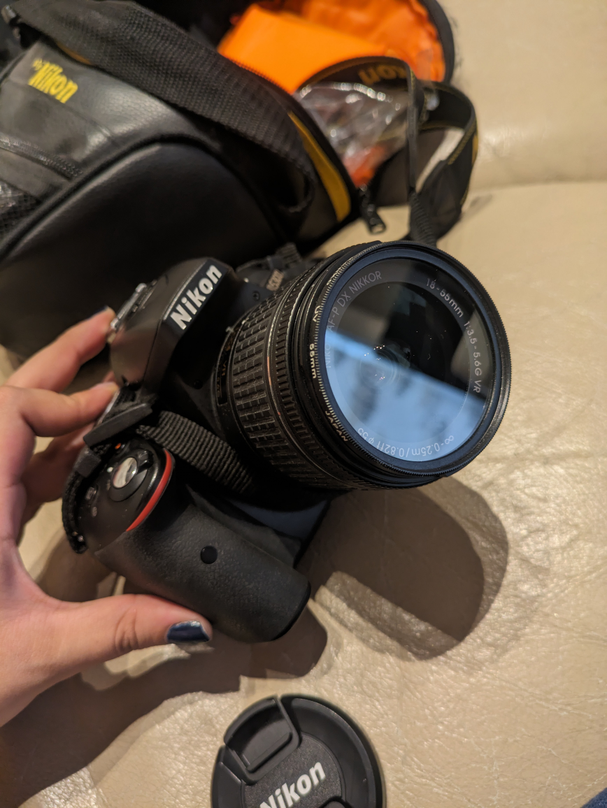 Nikon D5300 - AF-P NIKKOR 18-55mm