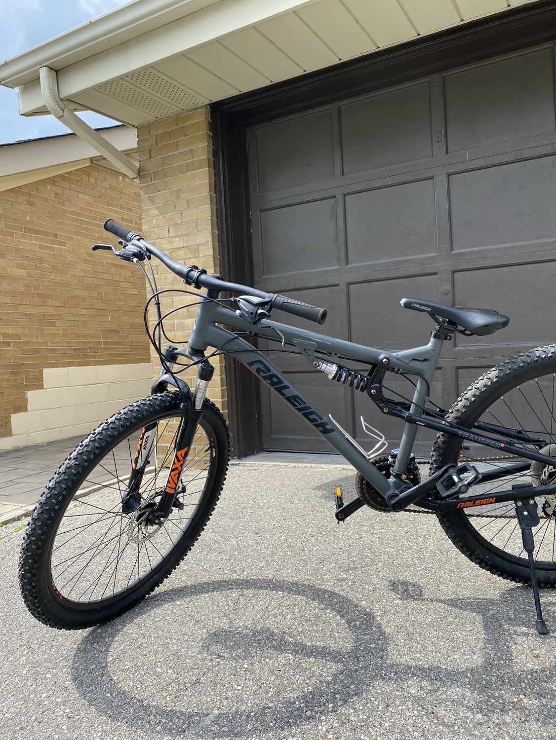 Raleigh 27.5” Bicycle Adult/Downhill Mountain Bike - photo 2