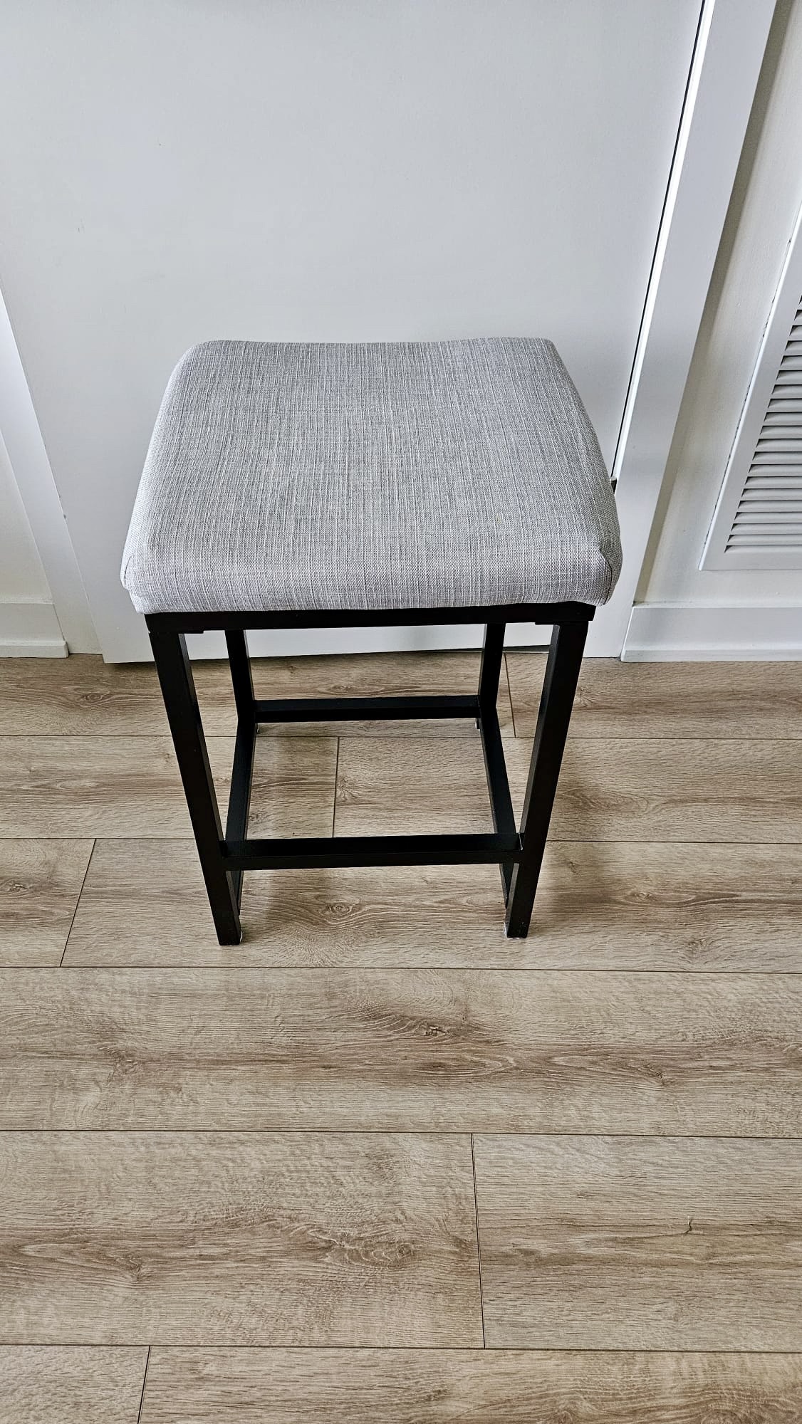 Two Beautiful Hightop Stools - photo 3