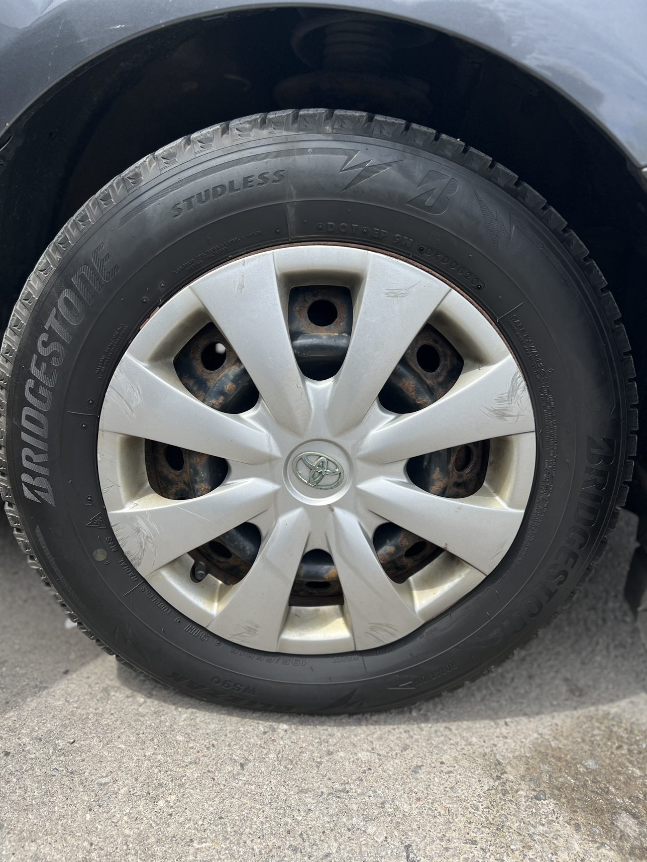 Toyota Corolla 2010 Clean title For sale - photo 4