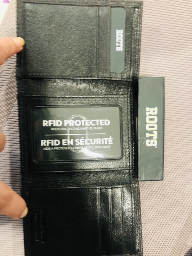 Men’s wallet by ROOTS - photo 3