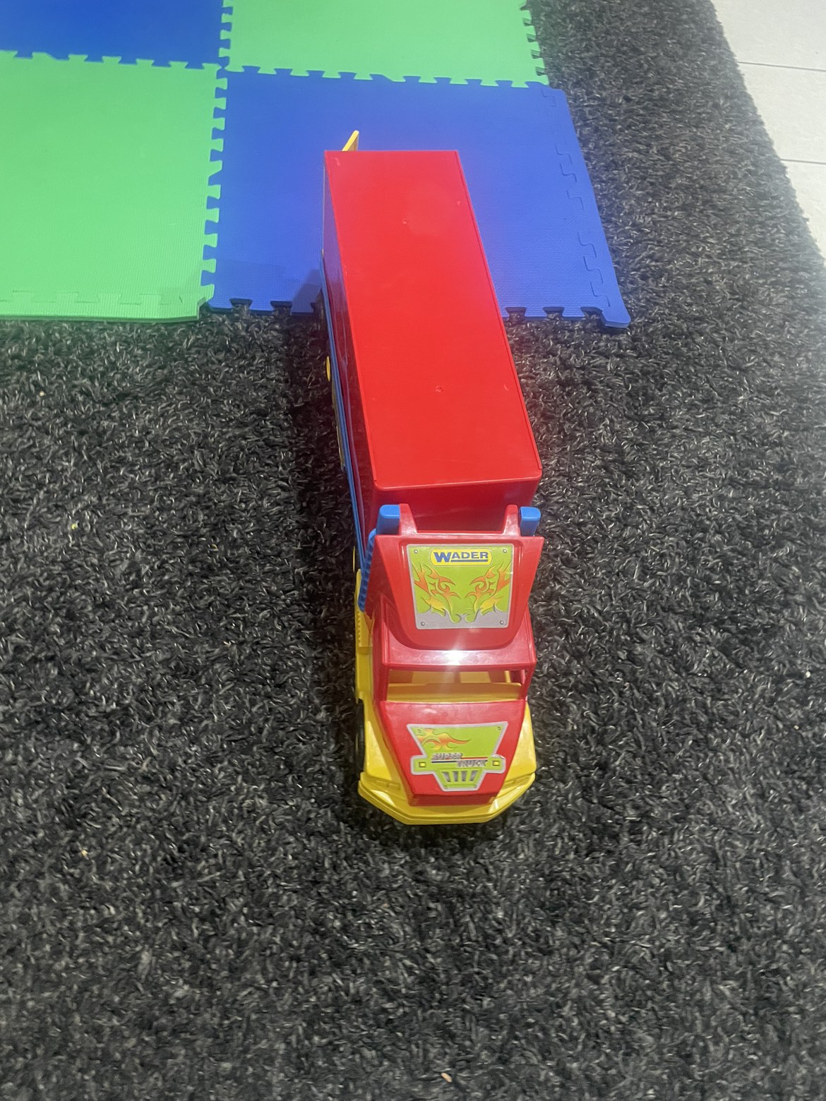 toy truck