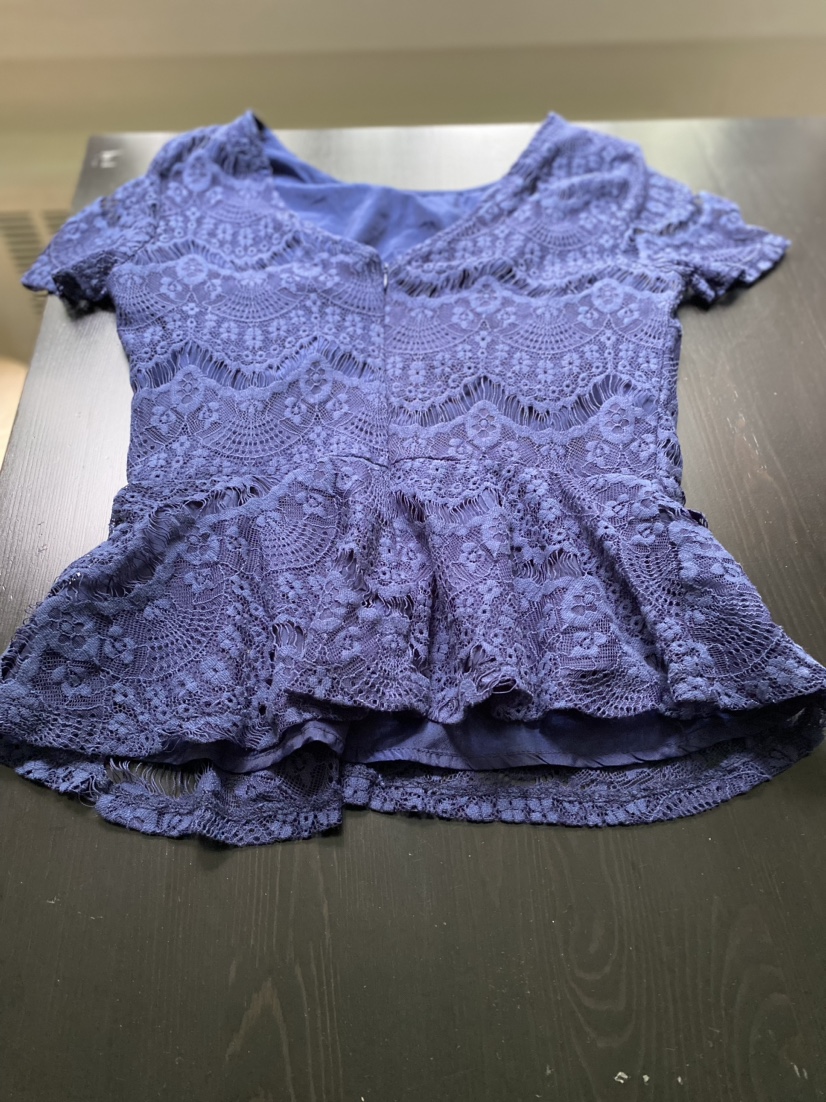 Antique style top thumbnail