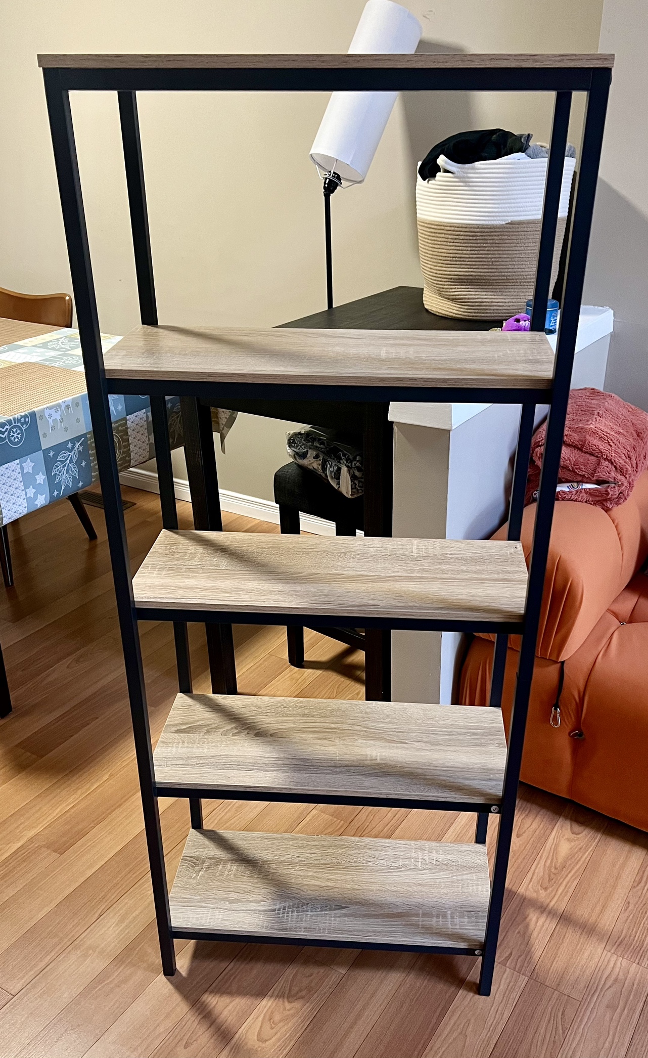 Etagere Bookcase