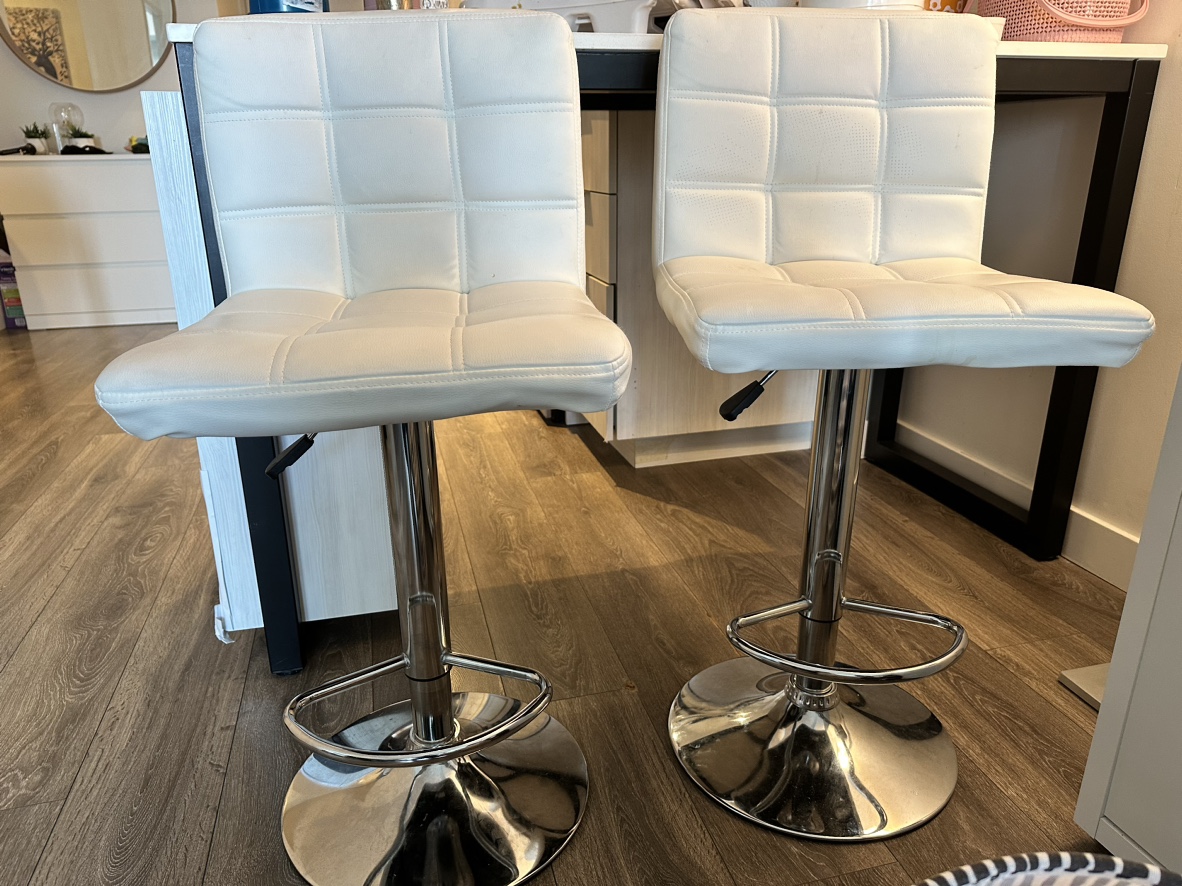 2 white bar stools/chairs
