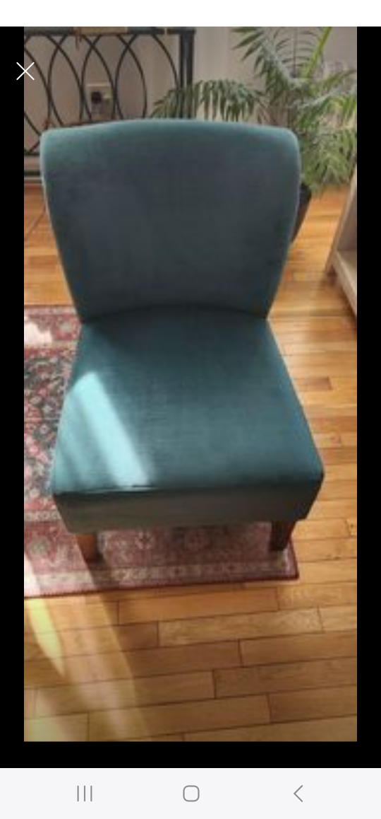 Accent chair  color teal