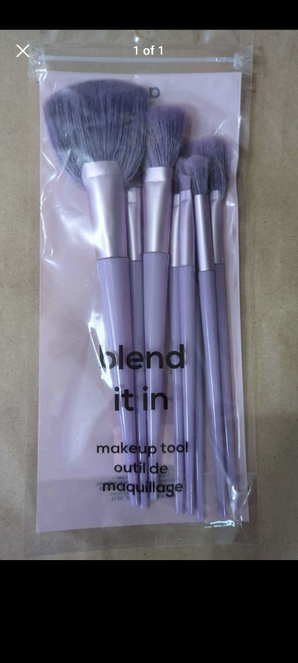 Make up brush