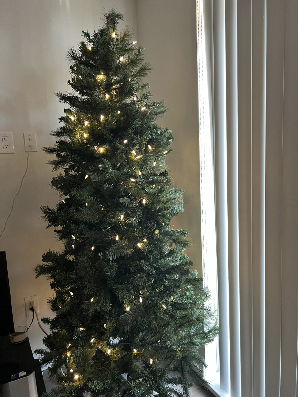Christmas tree with lights box not included - photo 2