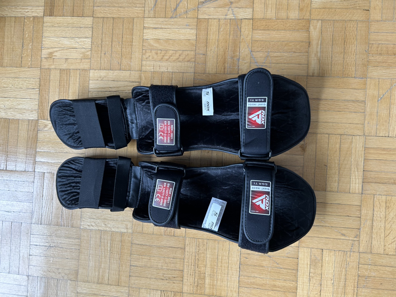 Boxing shin guard (until 5/29)