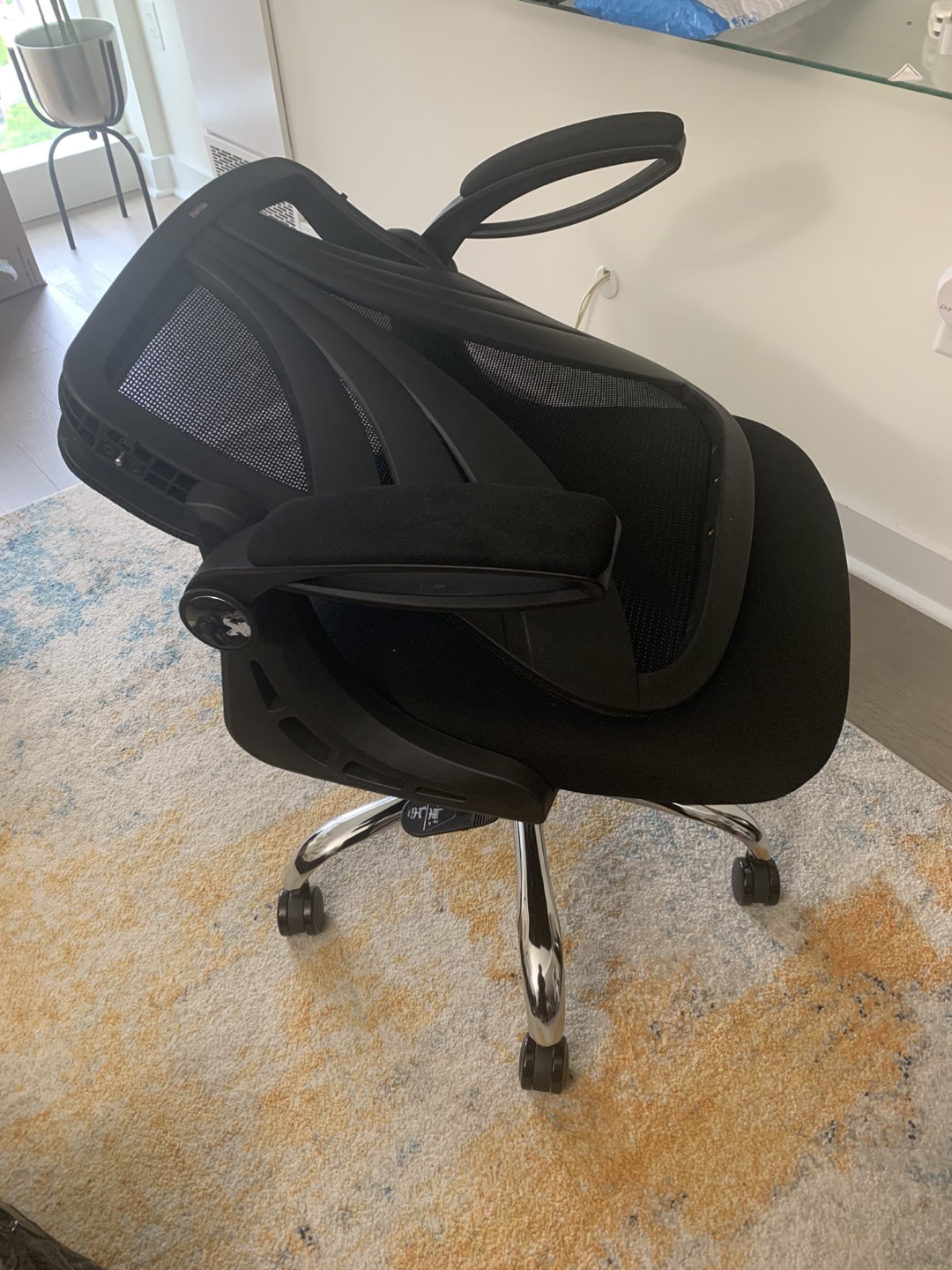 Office chair / desk chair with fold down back - photo 2