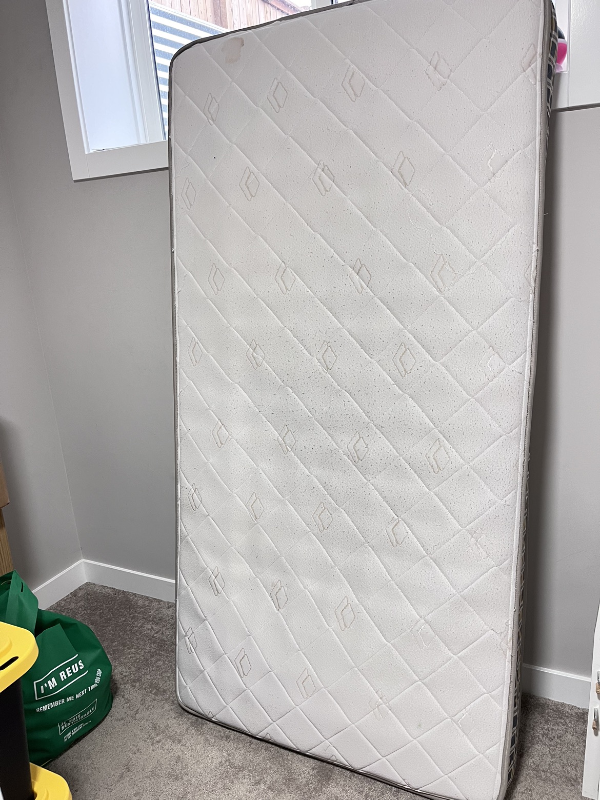 Twin mattress - photo 3
